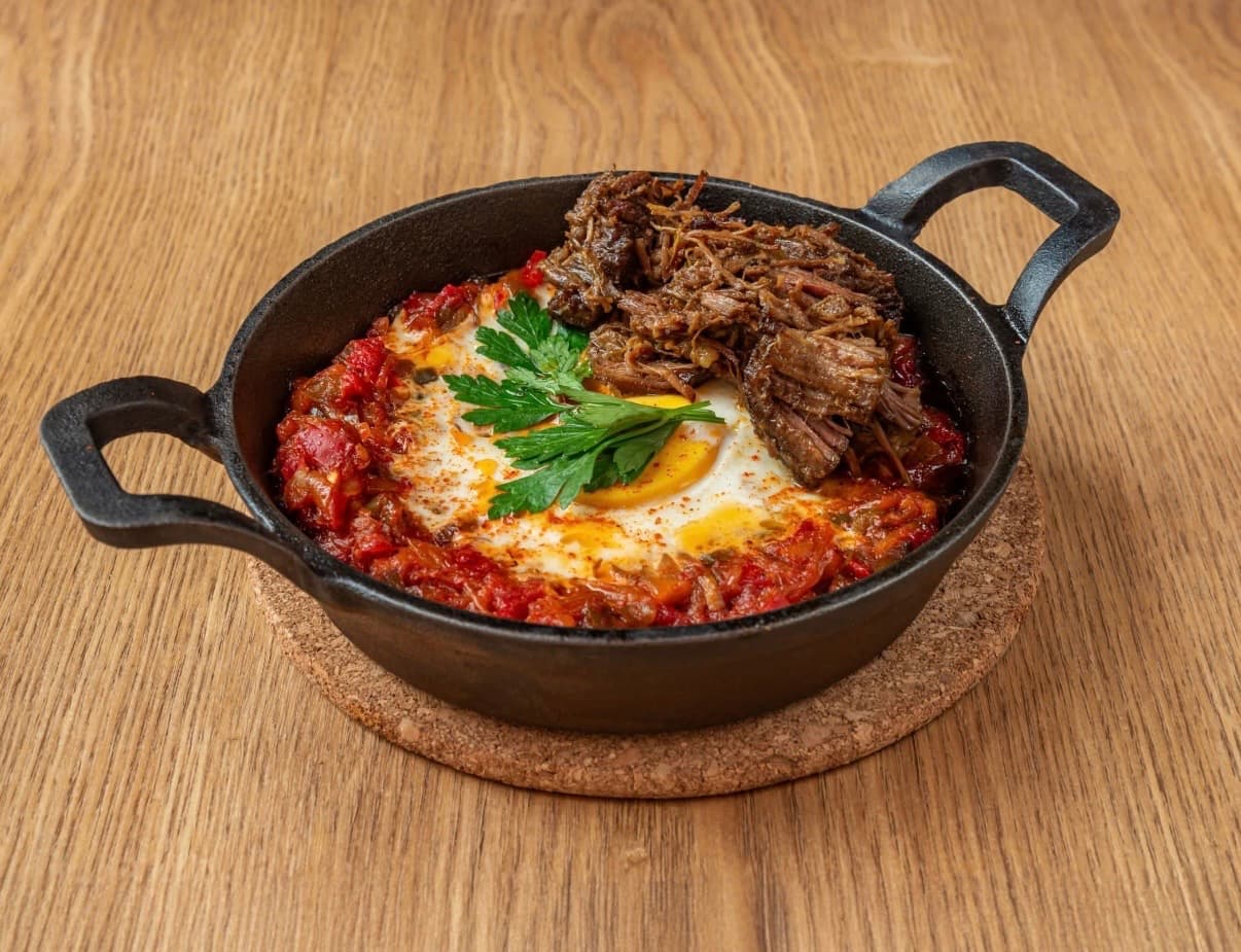 Shakshuka aux poivrons et tomates, plat levantin fait maison chez Noya